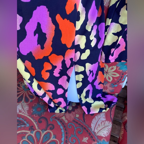 Leopard Print Cardigan sz S NWT - Picture 3 of 4